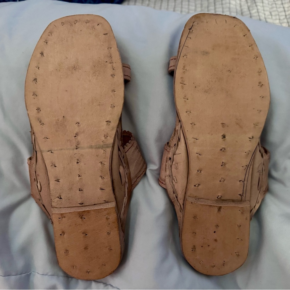 Handcrafted Tan Leather Sandals NWOT - Picture 2 of 9